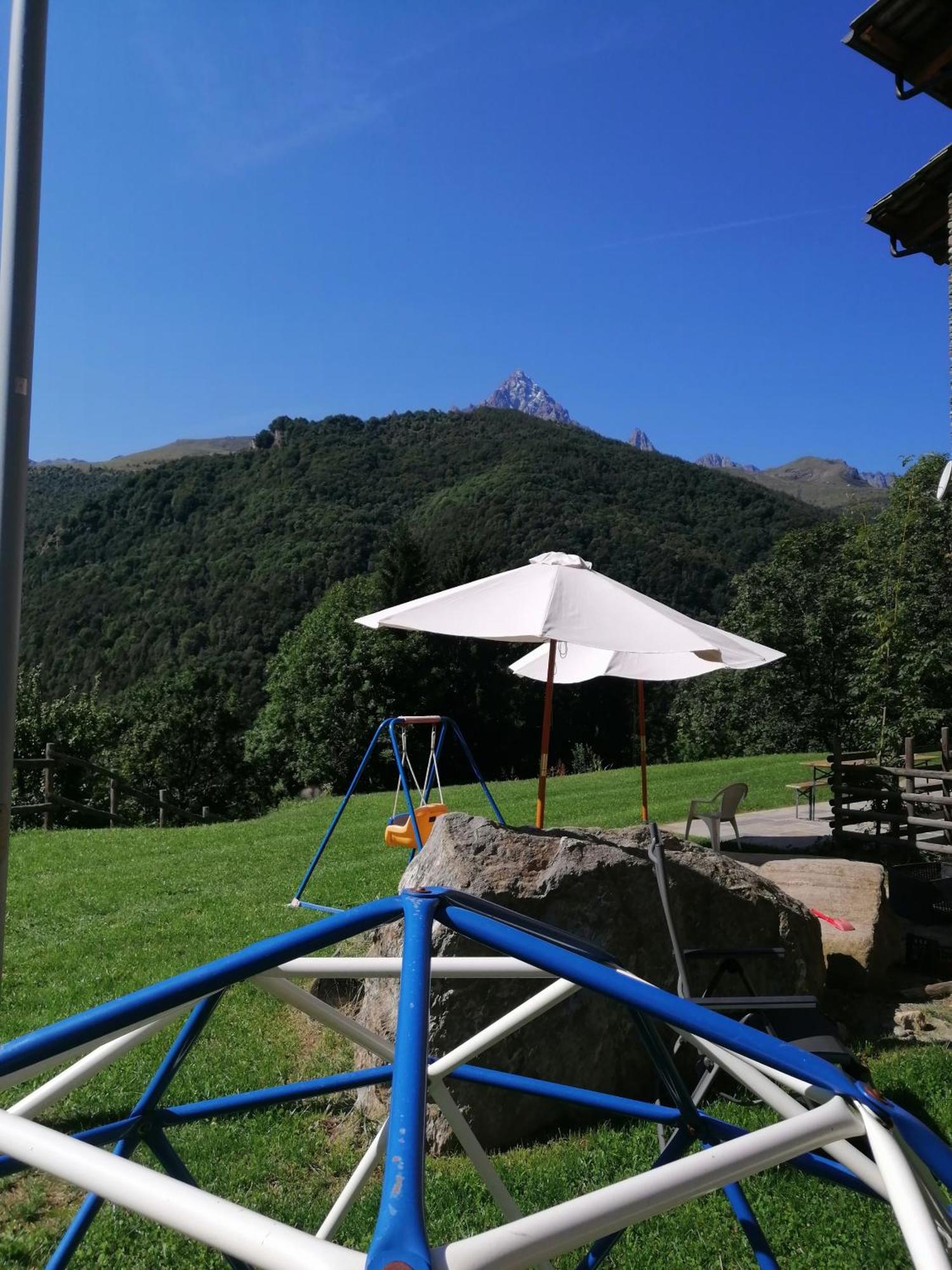 Rifugio Galaberna Hotell Ostana Eksteriør bilde